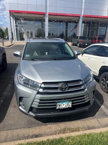 2018 Toyota Highlander Limited Platinum