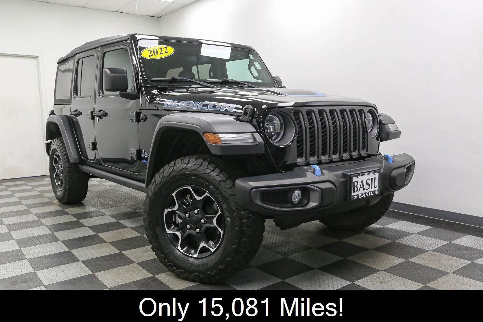 Used 2022 Black Clearcoat Jeep Unlimited Rubicon image 2