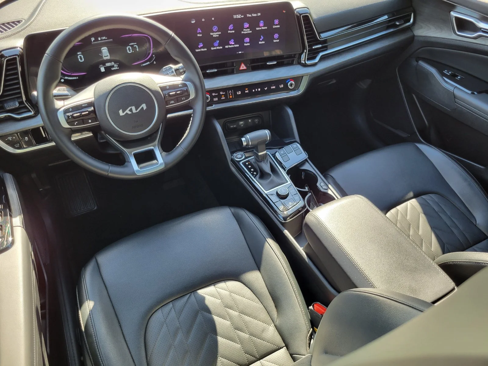 Certified Used 2025 Green Kia X-Line image 26