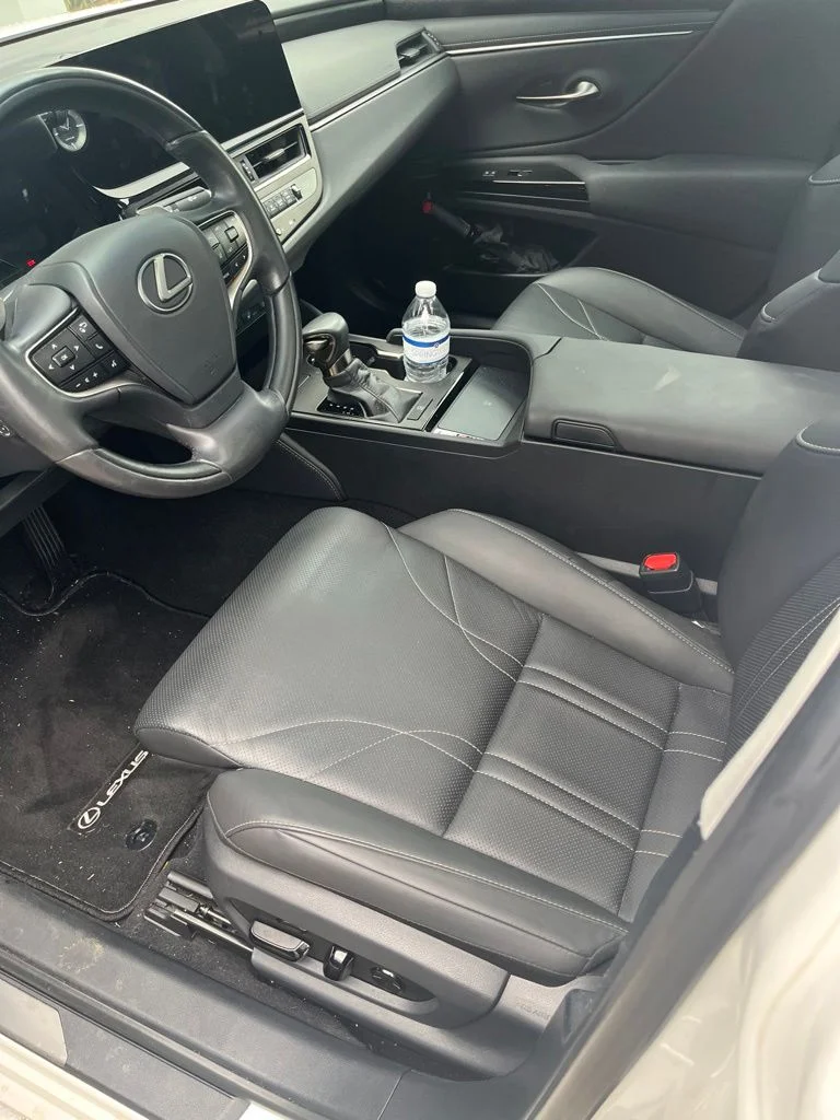 Used 2024 White Pearl Lexus 350 Luxury image 4