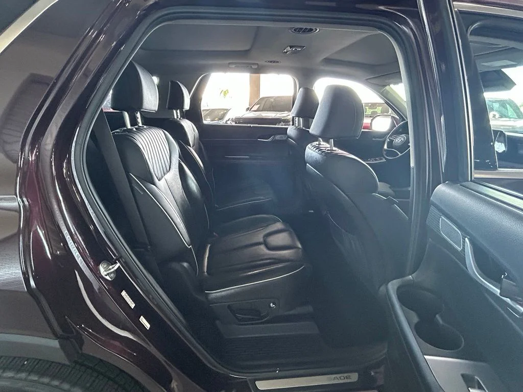 Used 2024 Sierra Burgundy Hyundai Limited image 47