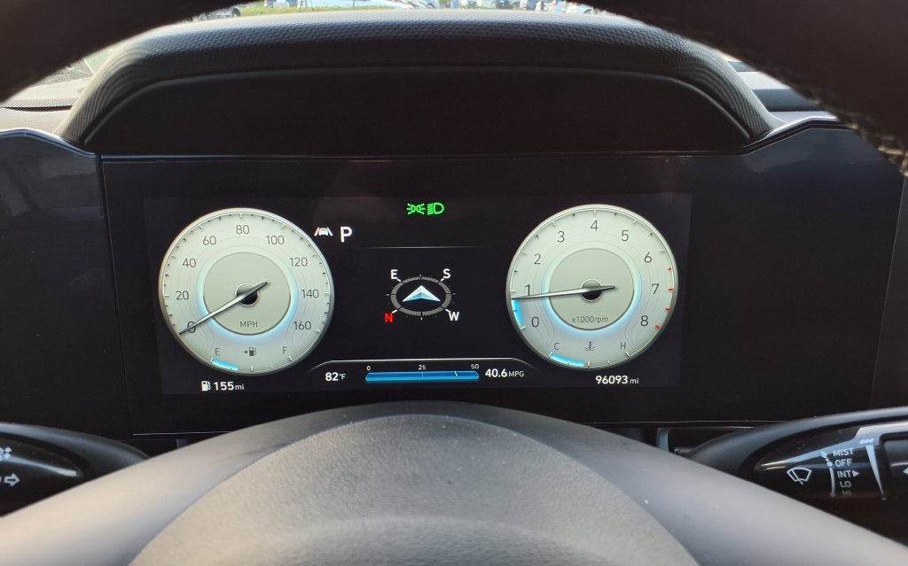 Used 2023 Silver Hyundai SEL image 23