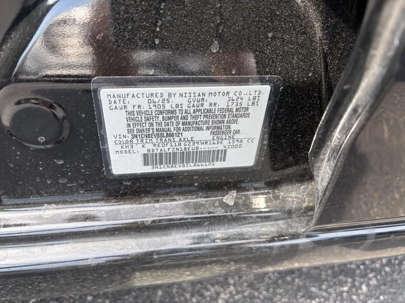 Used 2025 Super Black Nissan SV image 18