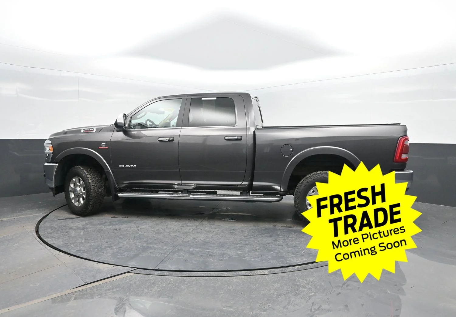 Used 2021 Granite Crystal Metallic Clearcoat Ram Laramie image 44