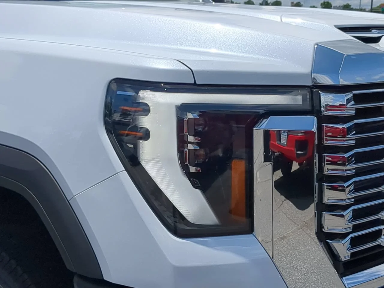 2026 GMC Sierra 3500HD Denali - Photo 9