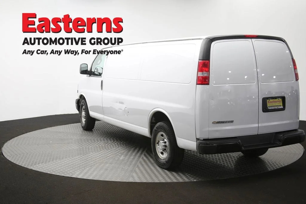 Used 2019 White Chevrolet Work Van image 35