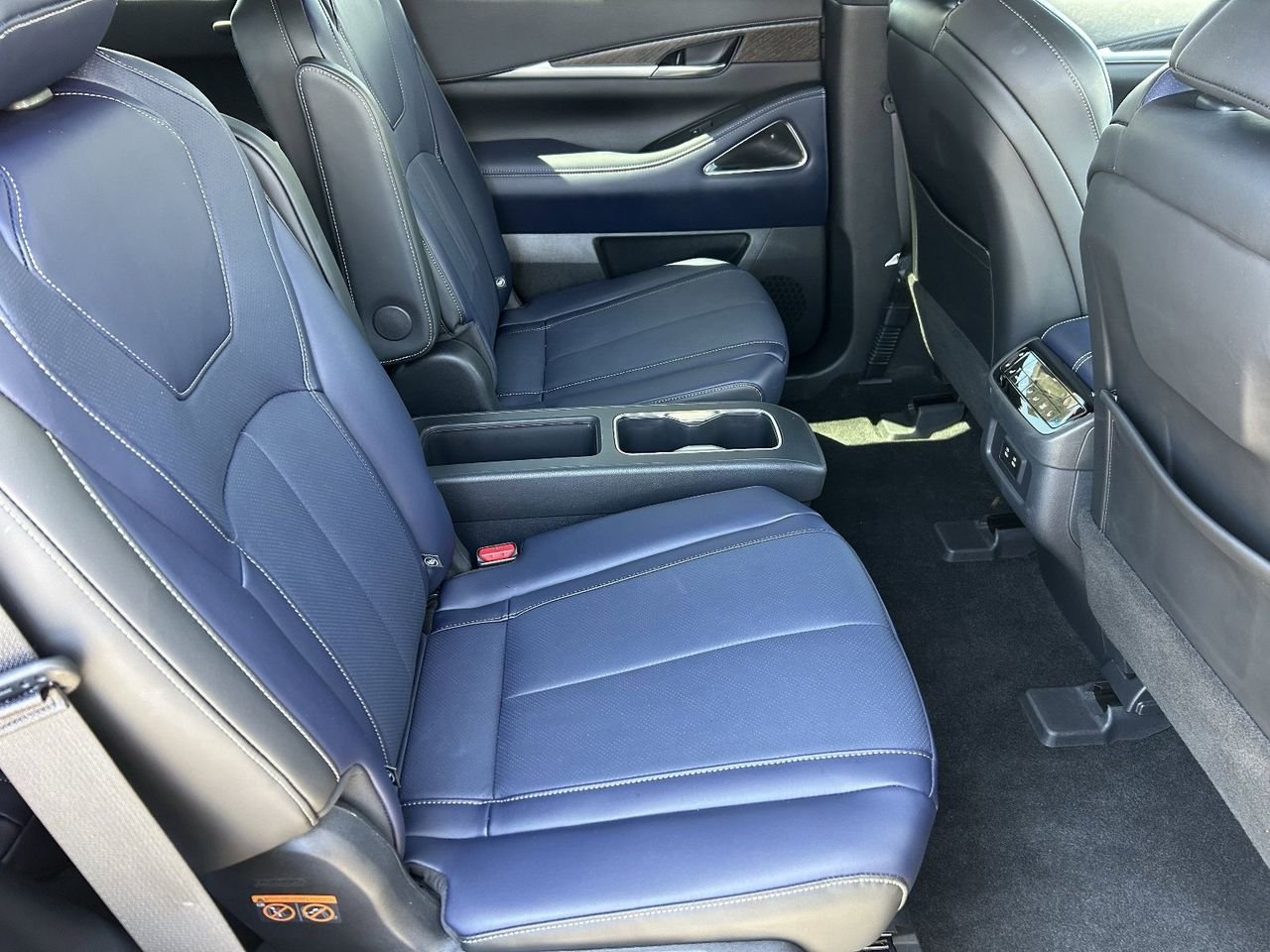 2026 INFINITI QX60 LUXE - Photo 12