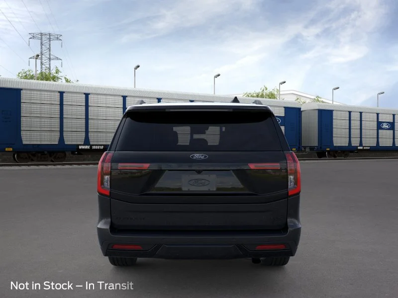 New 2026 Agate Black Metallic Ford MAX Platinum® image 5