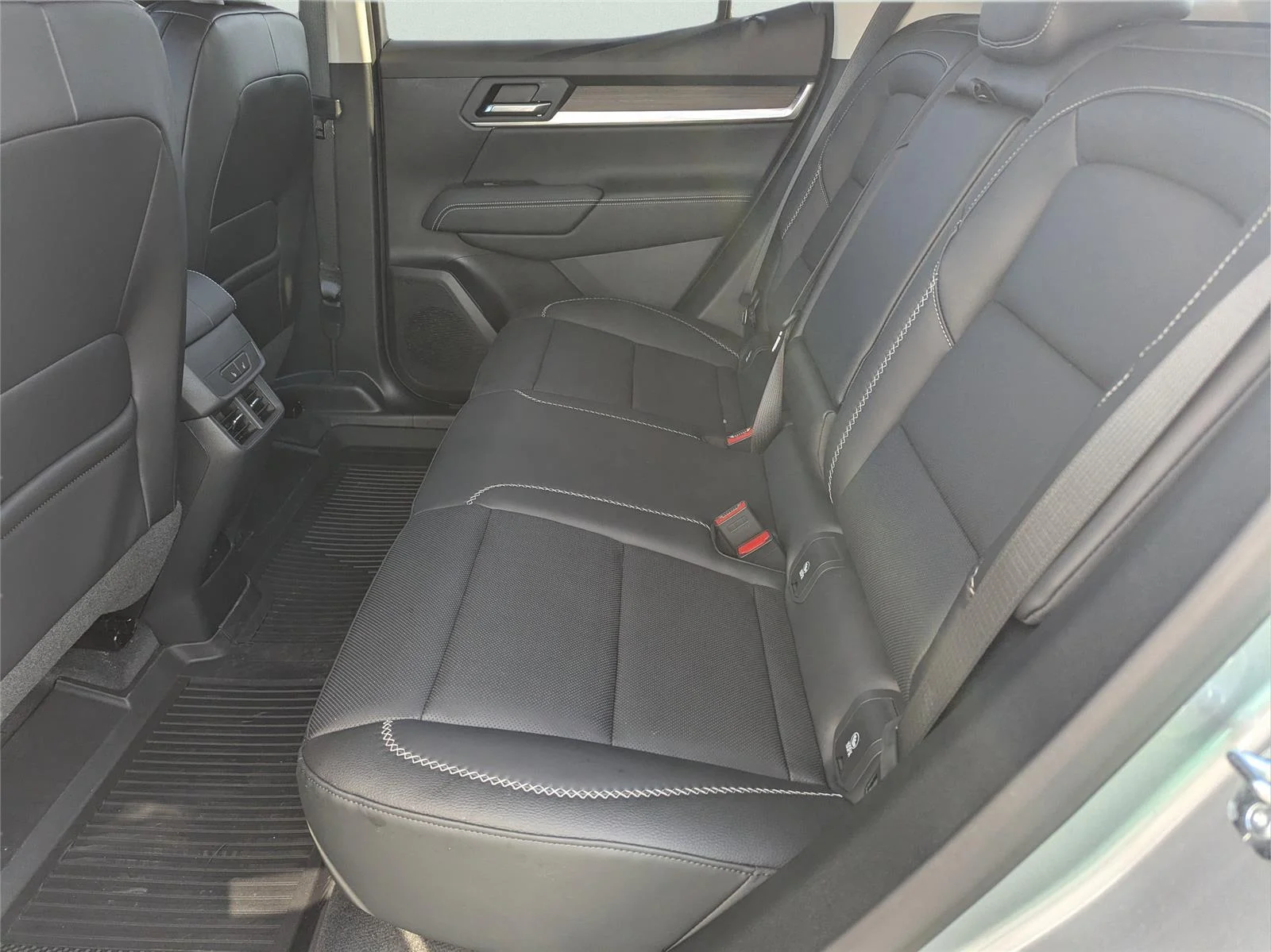 New 2026 Sterling Metallic GMC Denali image 21