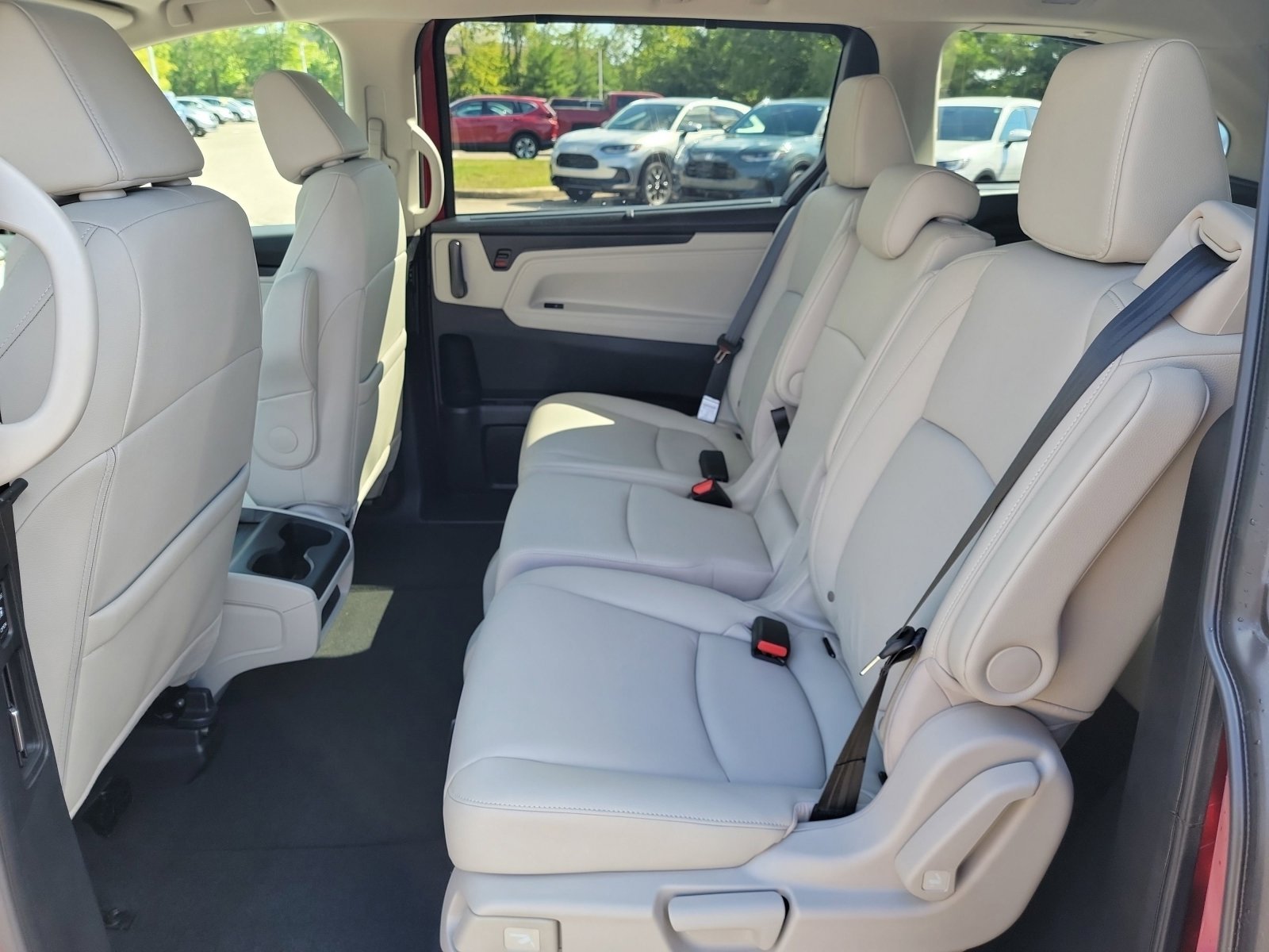 Used 2026 Red Honda EX-L image 27