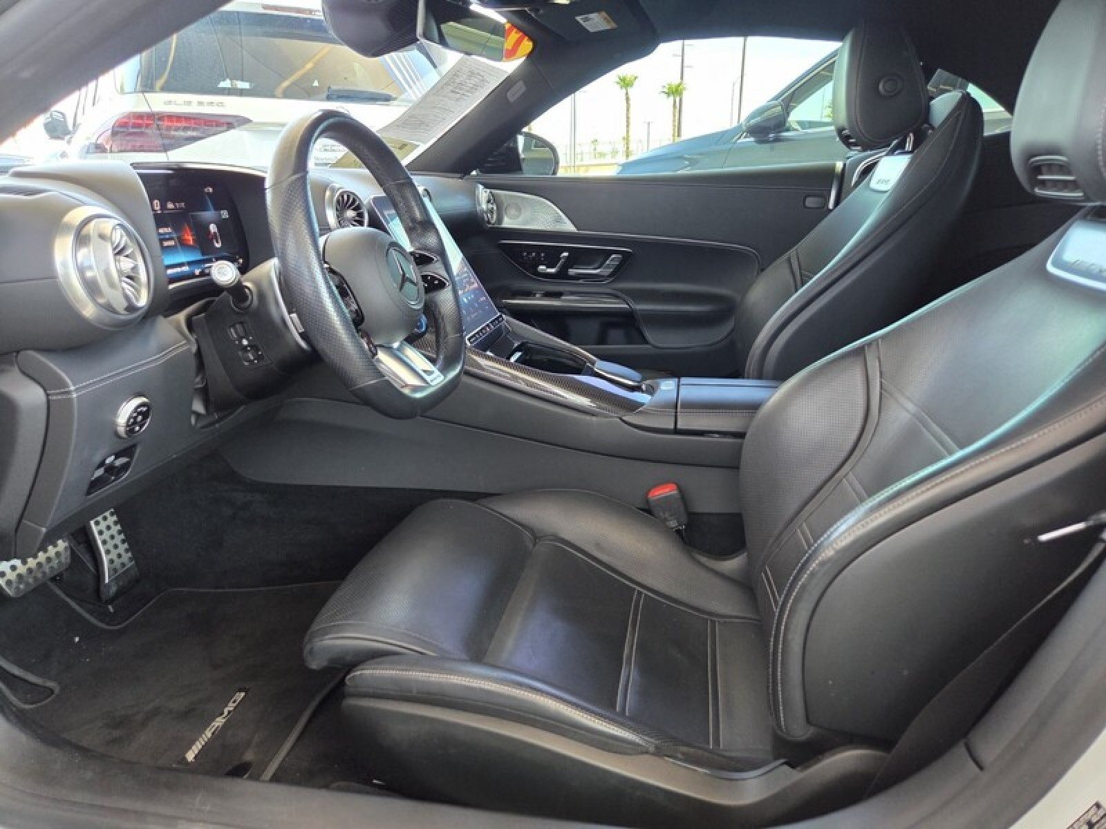 Certified Used 2022 MANUFAKTUR Moonlight White Metallic Mercedes-Benz AMG® SL 55 image 13
