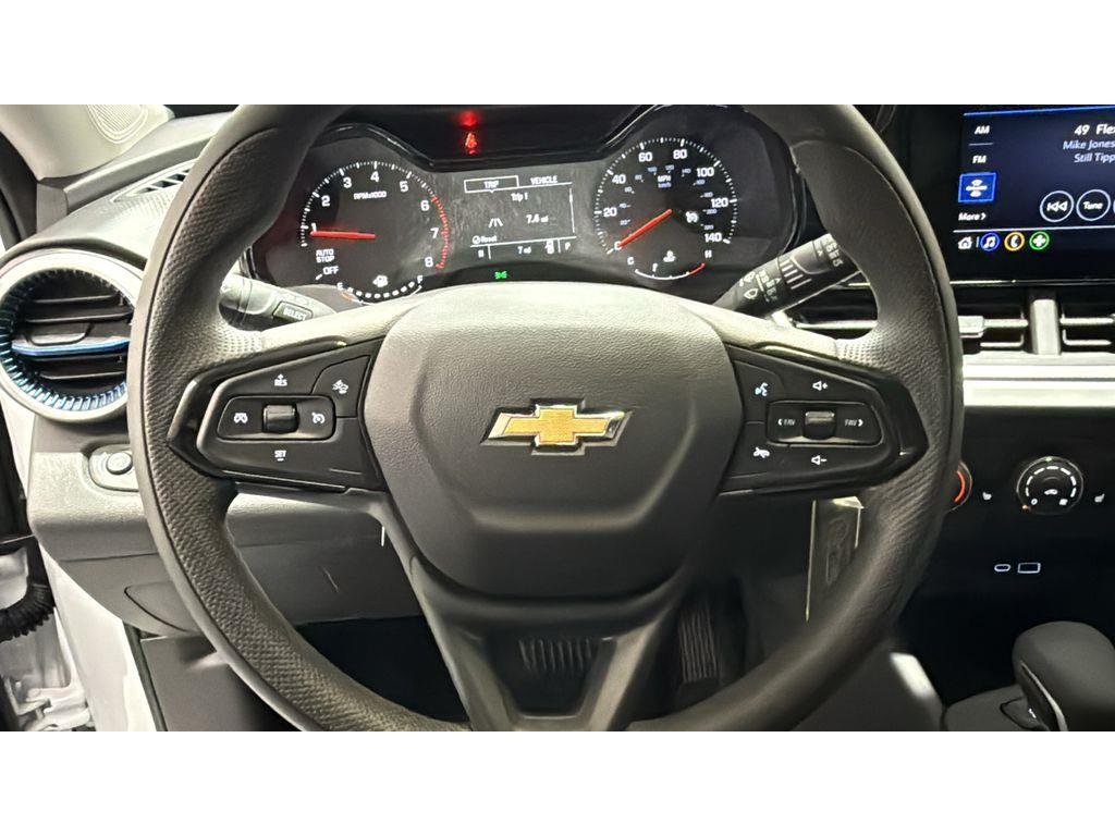 2026 Chevrolet Trax LS - Photo 16