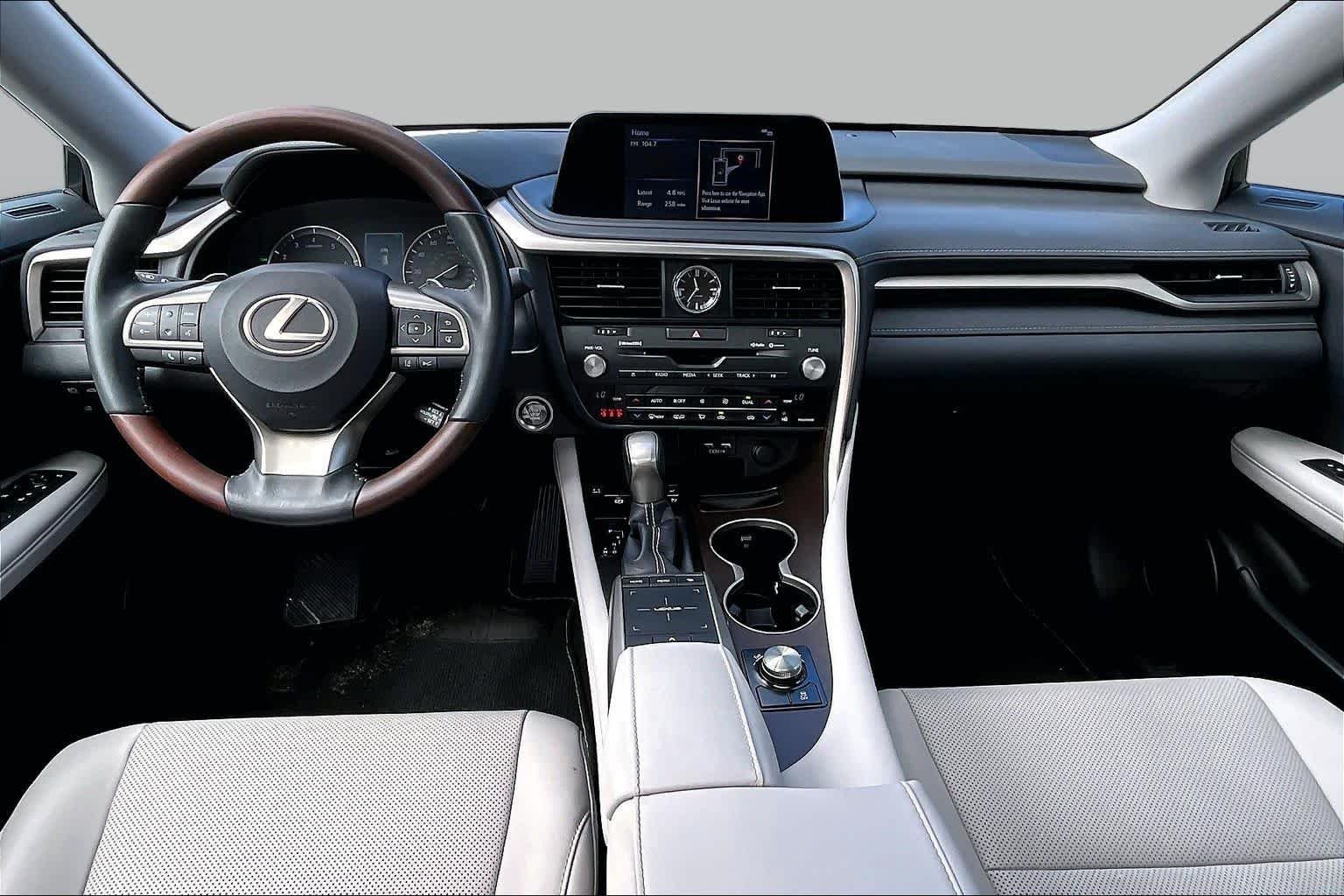Used 2022 Eminent White Pearl Lexus  image 16