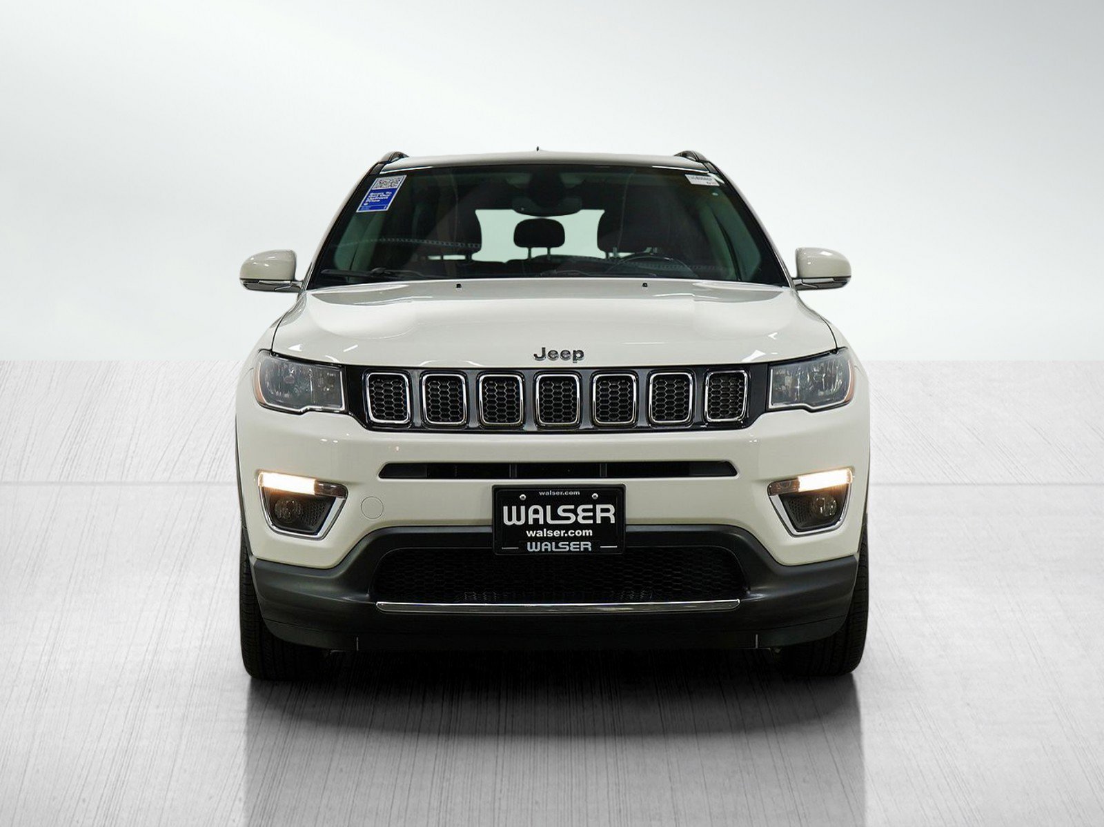 Used 2020 Jeep Compass Limited with VIN 3C4NJDCB8LT164160 for sale in Burnsville, Minnesota