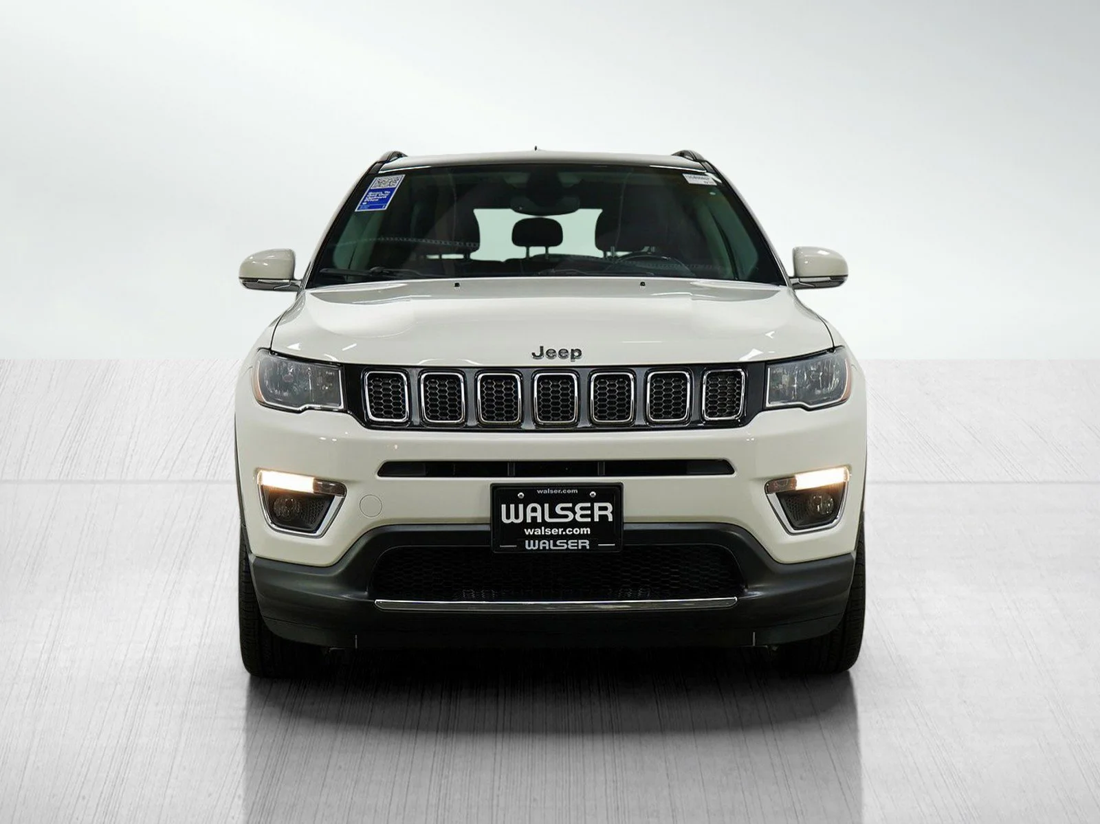 Used 2020 Jeep Compass Limited with VIN 3C4NJDCB8LT164160 for sale in Burnsville, Minnesota