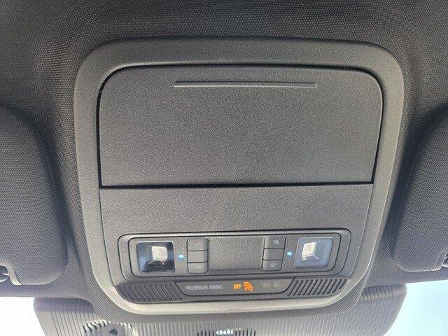 New 2027 Avalanche Gray Ford Active image 19