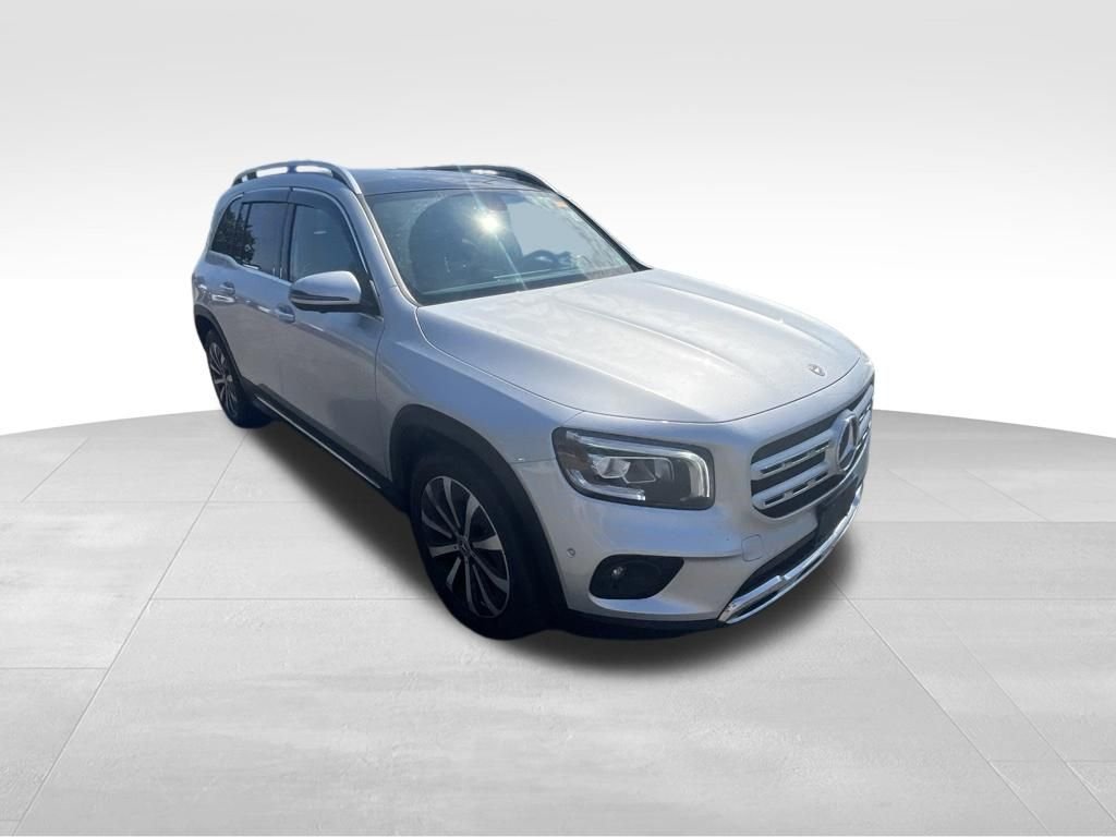 Used 2020 Silver Mercedes-Benz GLB 250 image 22