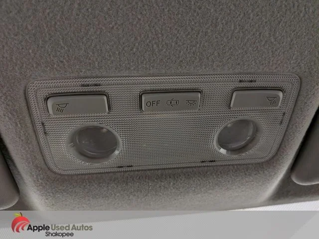 Used 2014  Toyota Two image 21