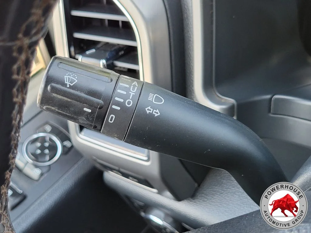 Used 2022 Blue Ford Platinum image 30