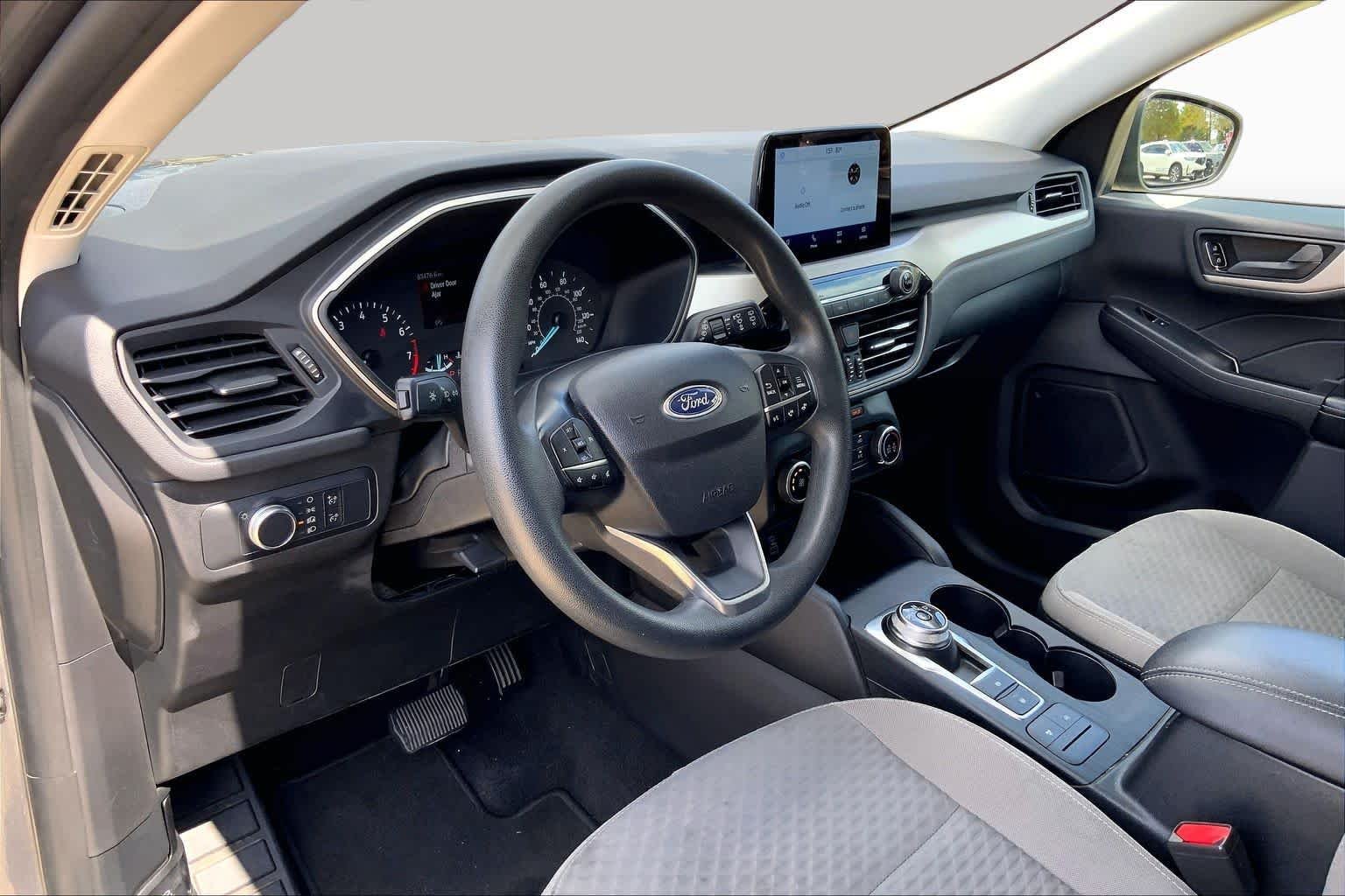 Used 2022 Carbonized Gray Ford SE image 18