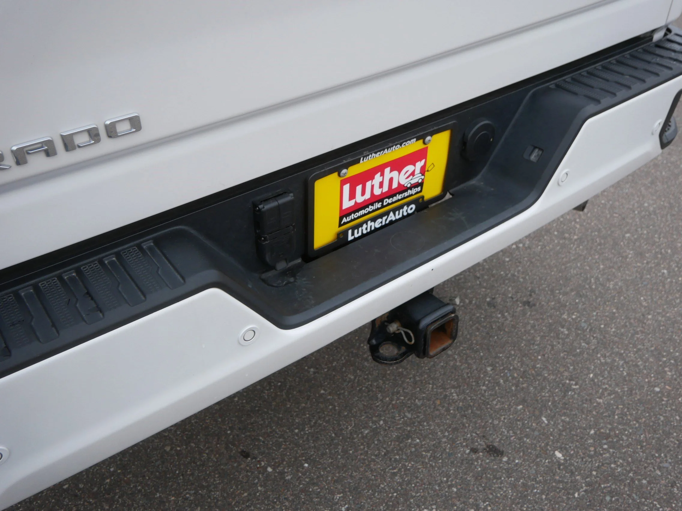 Used 2025 Iridescent Pearl Tricoat Chevrolet High Country image 20