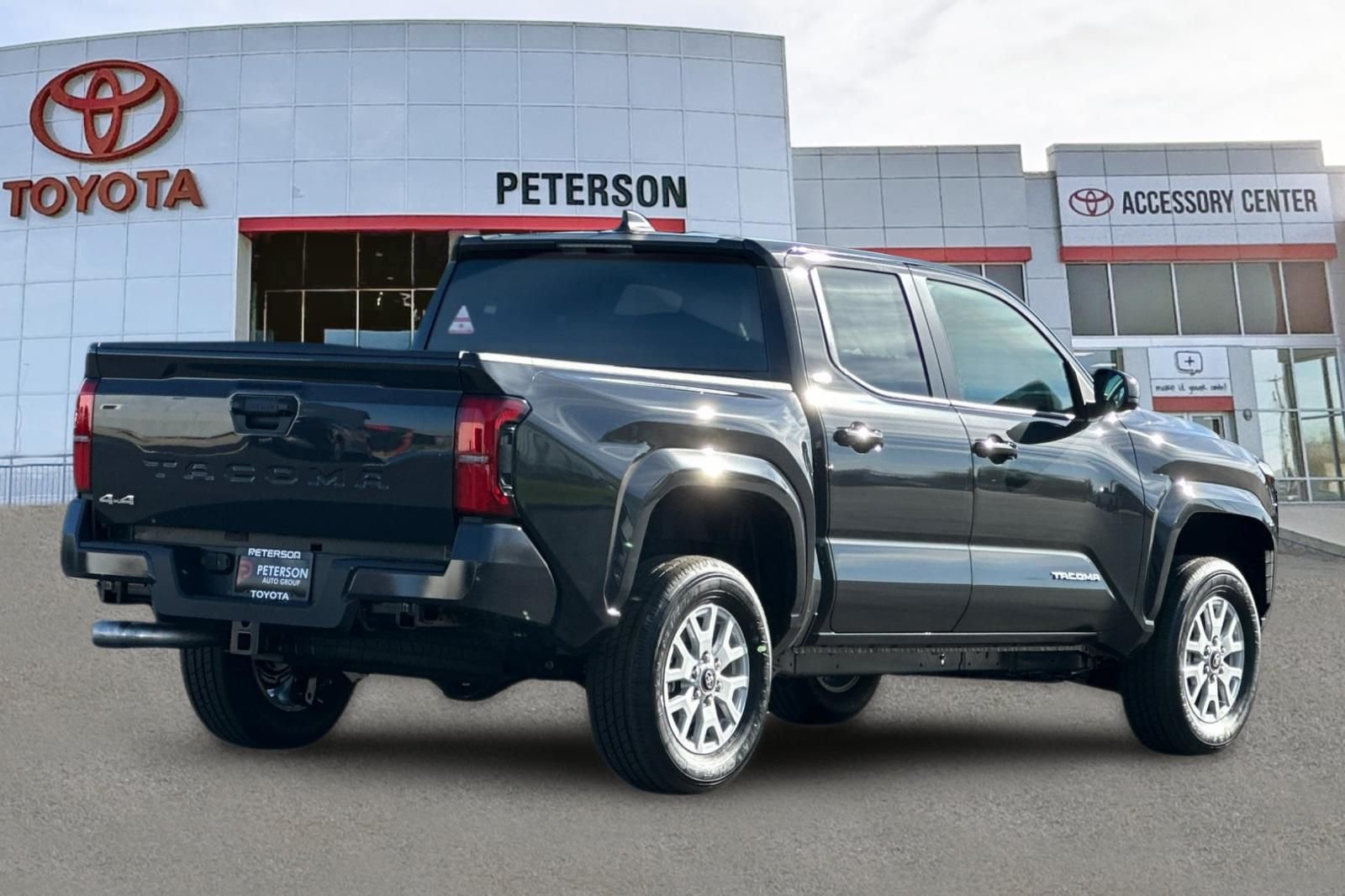 New 2026  Toyota SR5 image 4