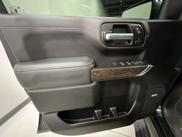 Used 2020 Black GMC Denali image 24