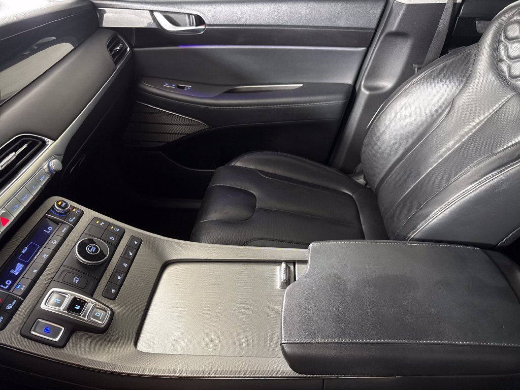 2022 Hyundai Palisade Limited - Photo 25