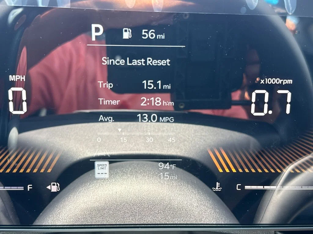 New 2026 Snow White Pearl Kia LXS image 27