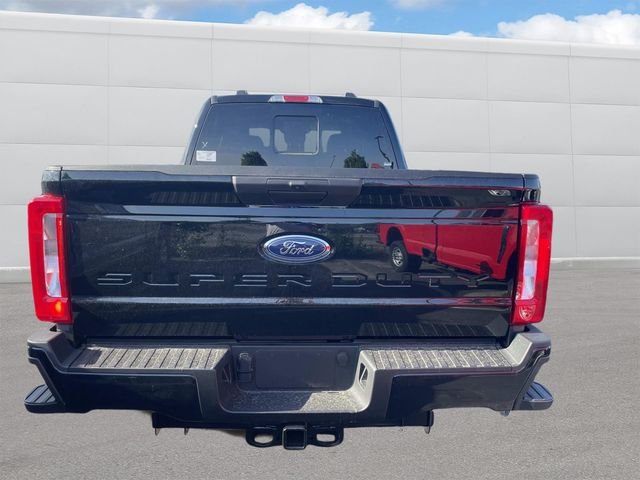 New 2026 Agate Black Metallic Ford F-250® XL image 3