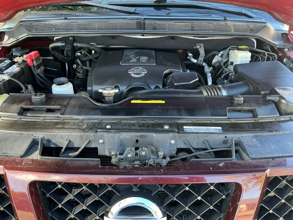 Used 2015 Black Nissan SV image 29