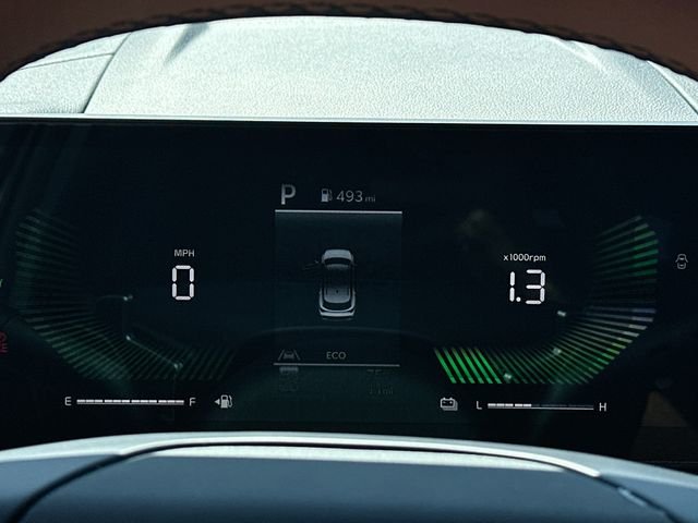 New 2027 Wolf Gray Kia X-Line image 12