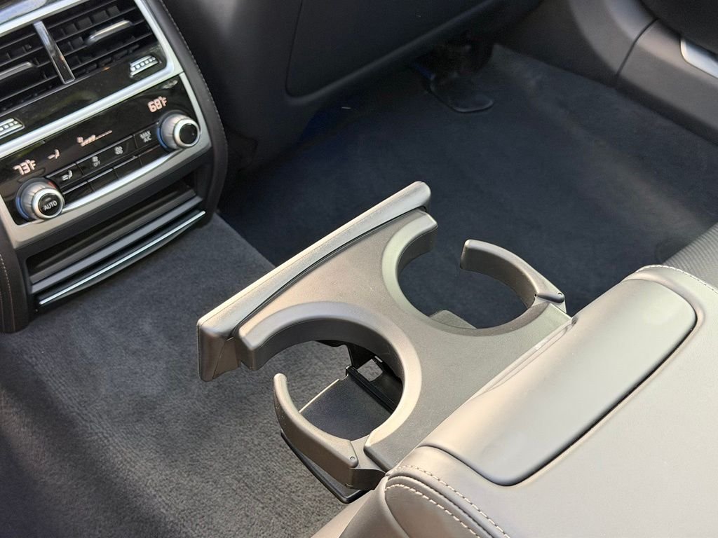Used 2020 White BMW 740i image 30