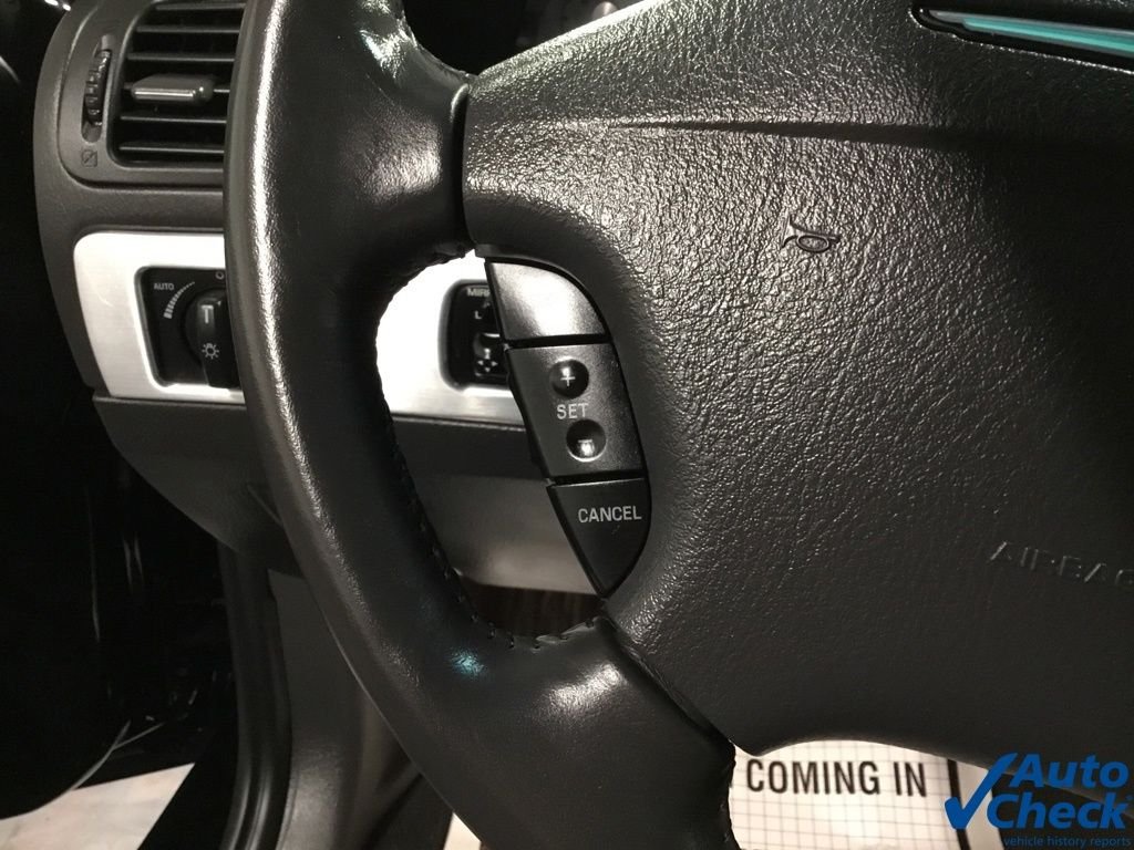 2002 Ford Thunderbird Deluxe - Photo 36