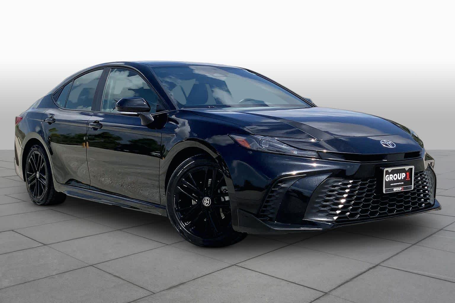 Used 2025 Midnight Black Metallic Toyota SE image 3