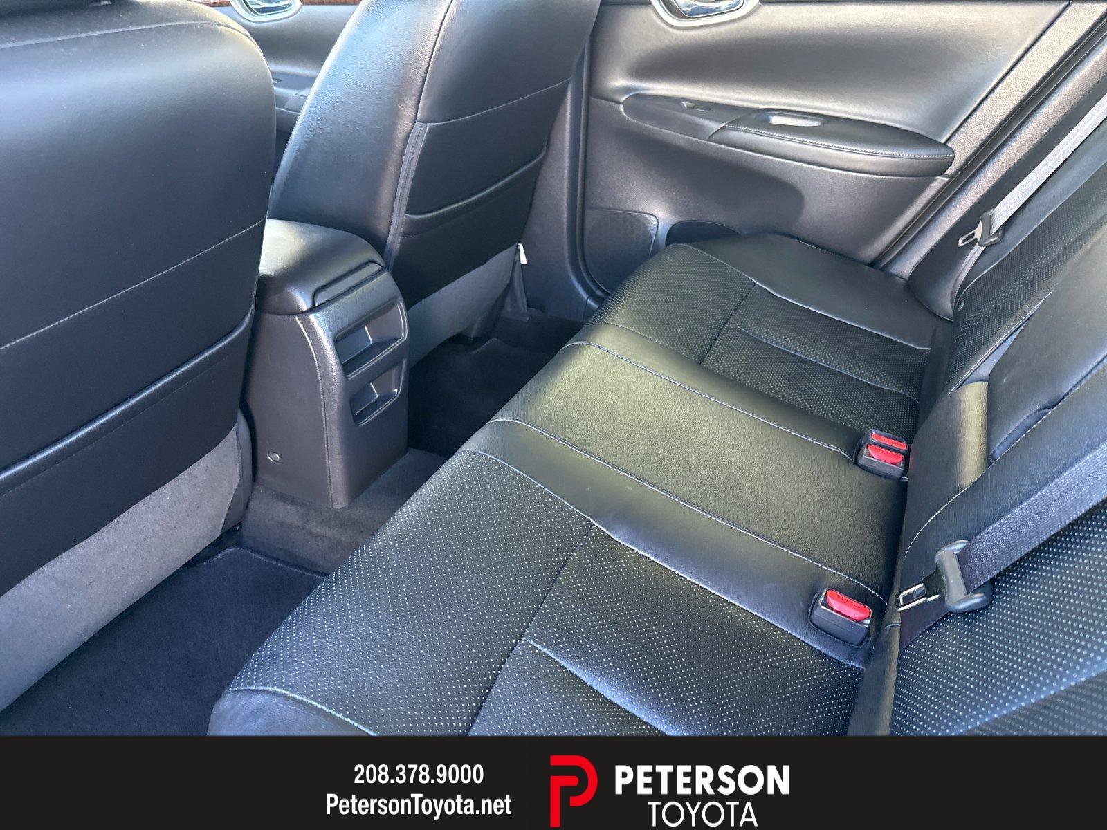 Used 2014 Silver Nissan SL image 11
