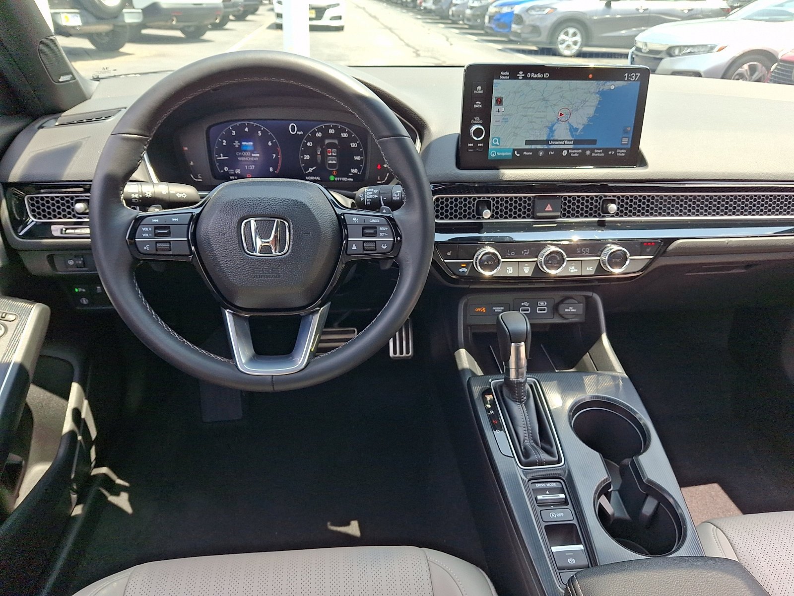 2023 Honda Civic Hatchback Sport Touring - Photo 10