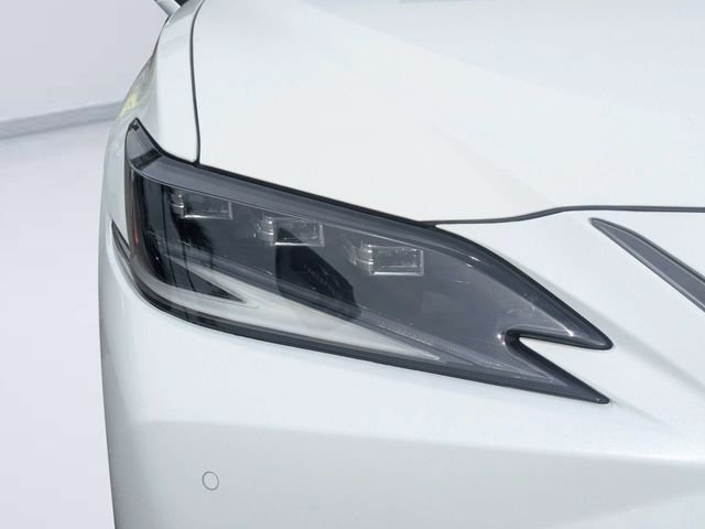 Used 2023 White Lexus 350 F Sport image 9