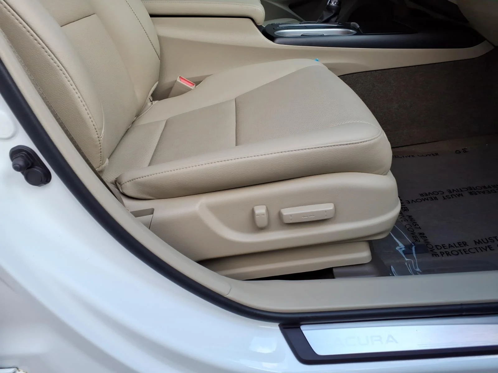 Used 2017 White Diamond Pearl Acura AWD with Technology Package image 13