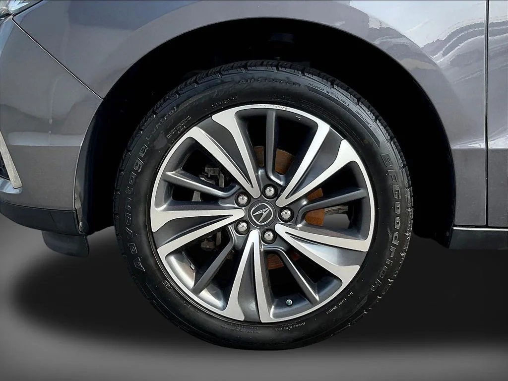 Used 2019 Gray Acura 3.5L Technology Package image 37