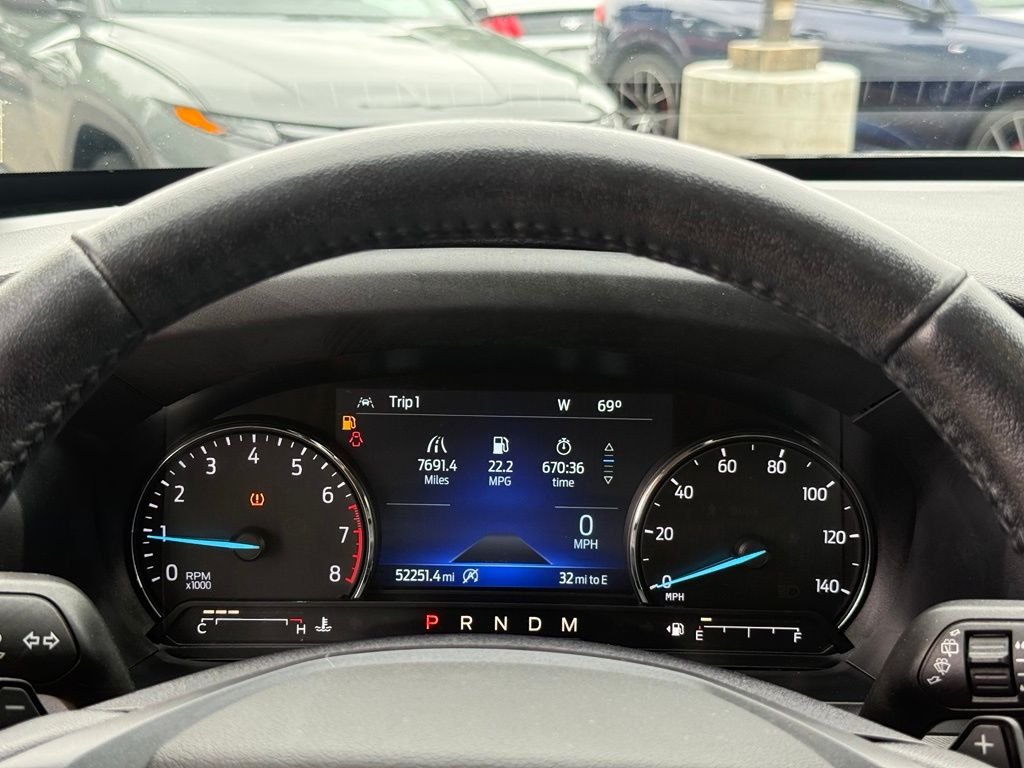 Used 2020 Gray Ford XLT image 15