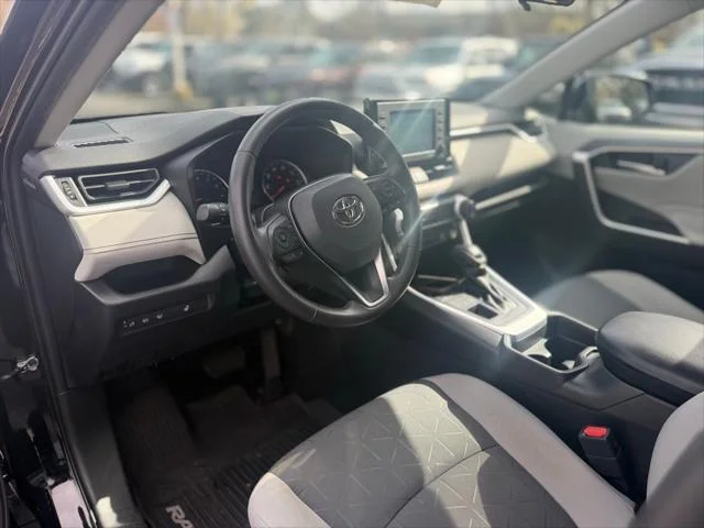 Certified Used 2020 MIDNIGHT BLACK METALLIC Toyota  image 13