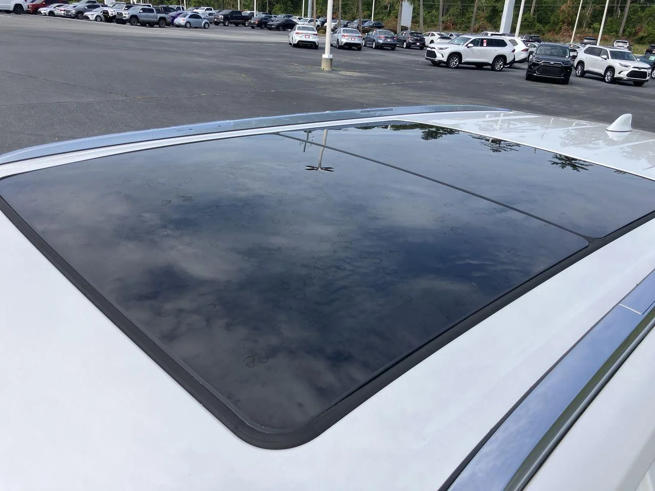 Certified Used 2025 White (Wind Chill Pearl) Toyota Limited image 10