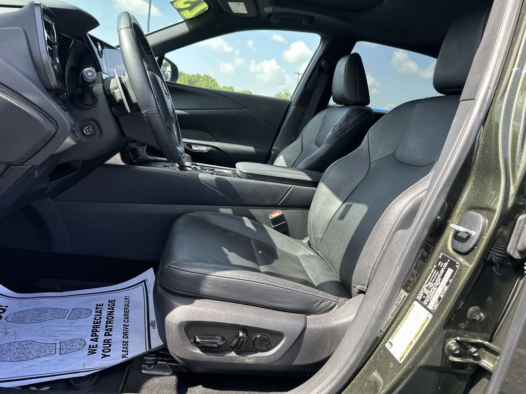Used 2023 Green Lexus 350 Premium Plus image 17