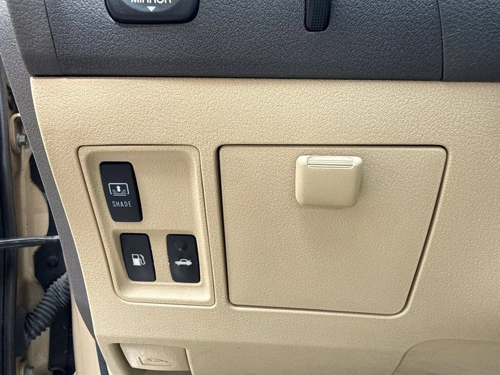 Used 2007 Golden Almond Metallic Lexus 350 image 16
