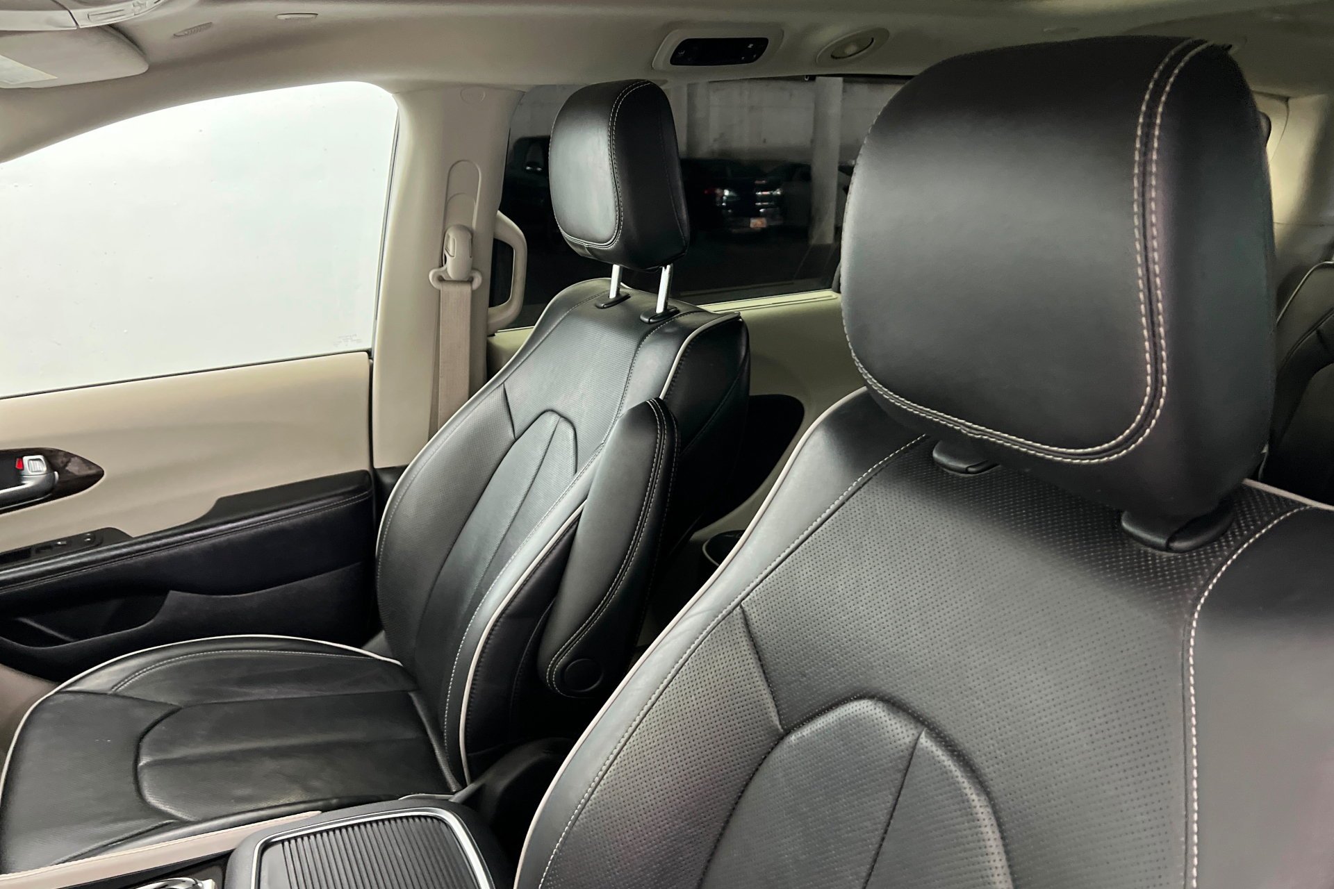2023 Chrysler Pacifica Limited - Photo 17