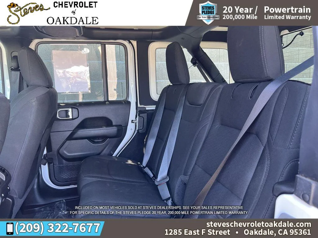2022 Jeep Wrangler Unlimited Sahara - Photo 28