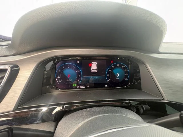 New 2026 Black Volkswagen 2.0T SE w/Technology image 22