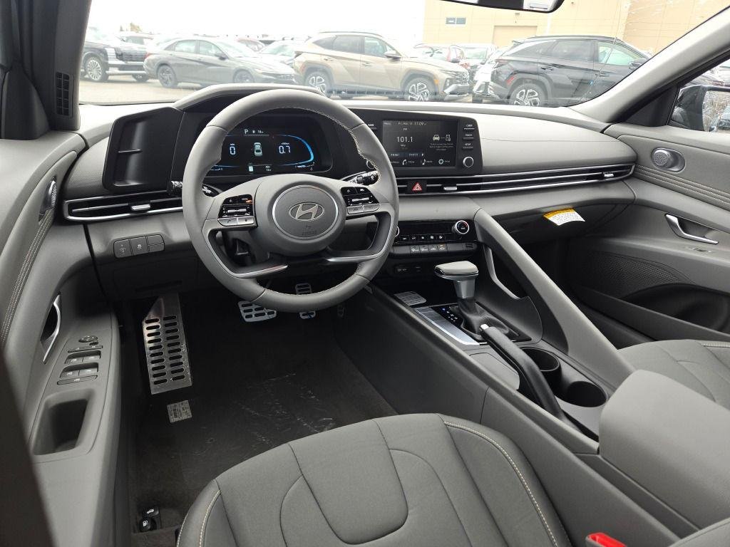 New 2026 Black Hyundai SEL Sport image 18