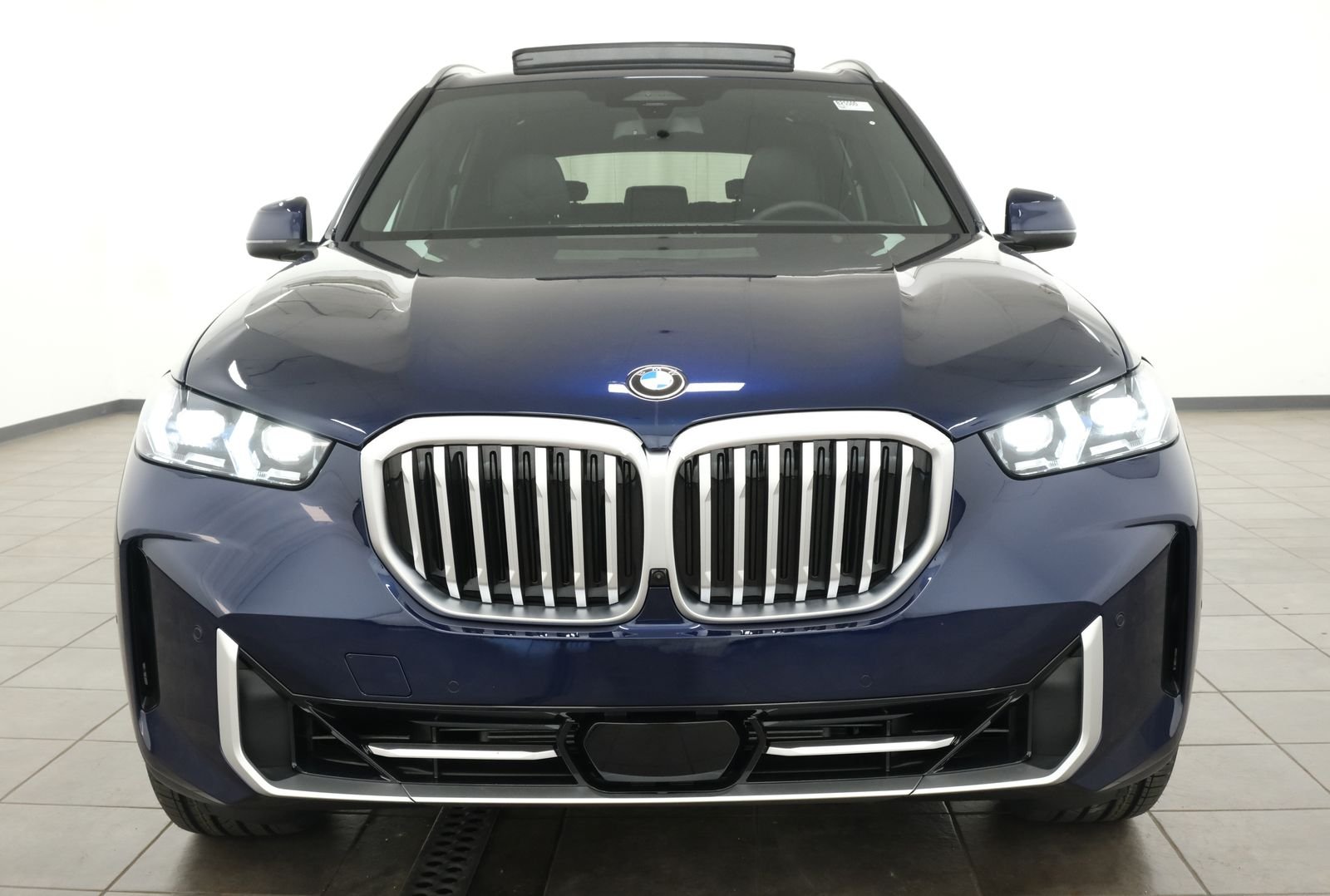 New 2026 Tanzanite Blue II Metallic BMW xDrive40i image 11